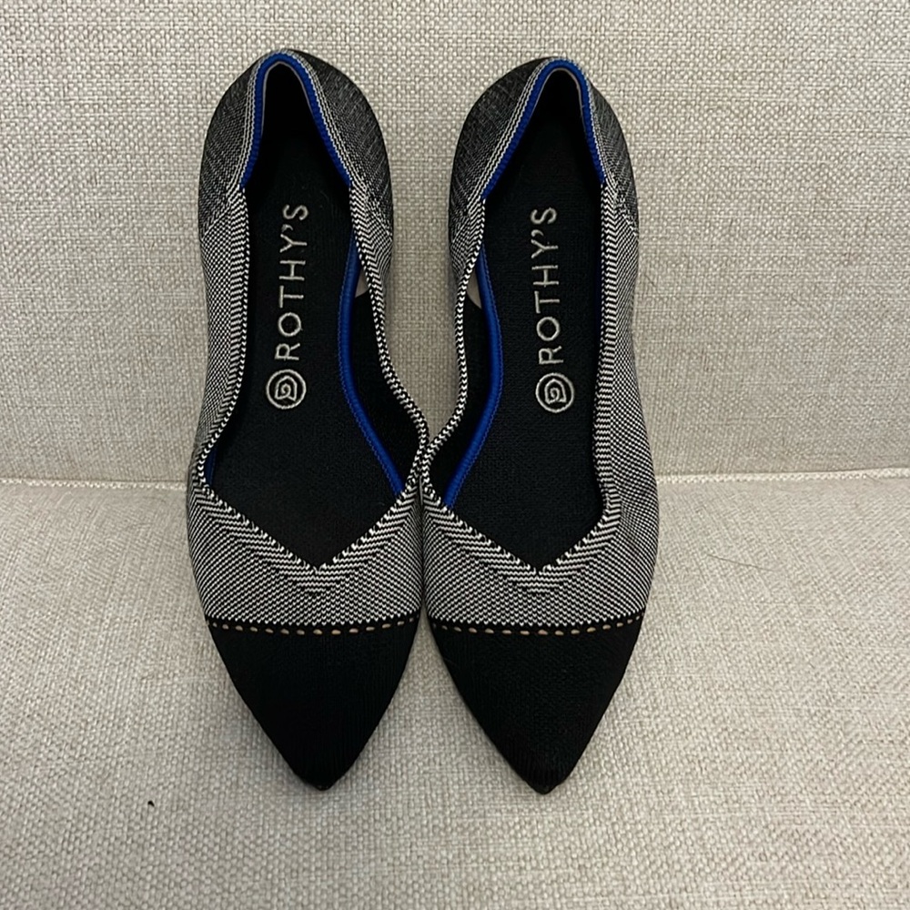 Women’s Rothys Pointed Toe Flats - image 1